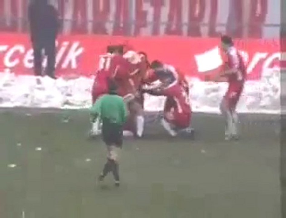 2002-2003 21.HAFTA İSTANBUL-SAMSUNSPOR tek gol