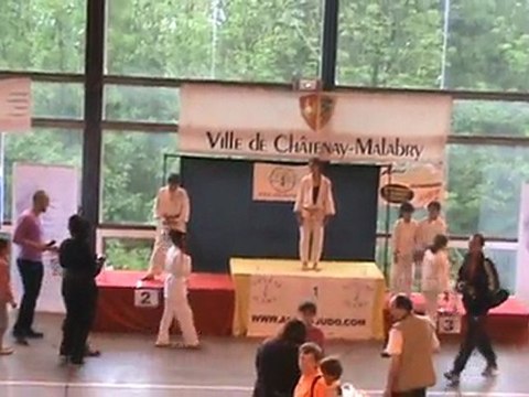 Messaouda judo chatenay malabry 1er mai 2010