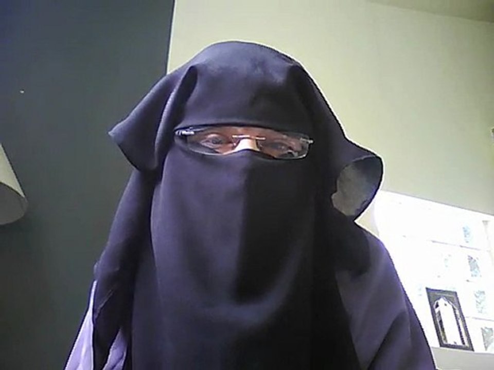 DROIT DE REPONSE...4 : Islam, niqab, hijab, discrimination