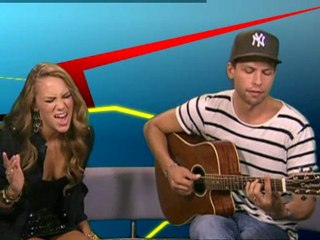 Exclusive Agnes acoustic - 'release me'