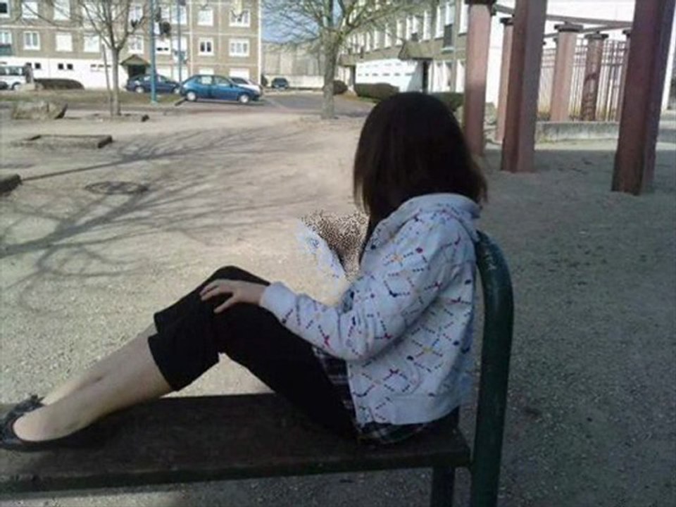 http://laura.com