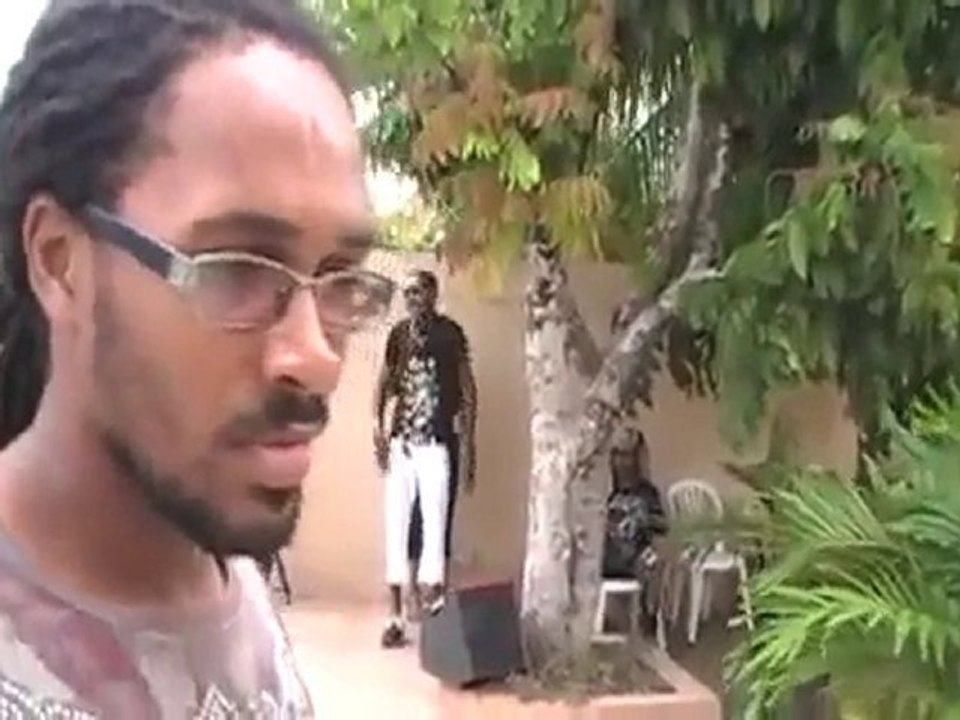 Vybz Kartel & Di GAZA Family Live  ( GAZA THUG promo)