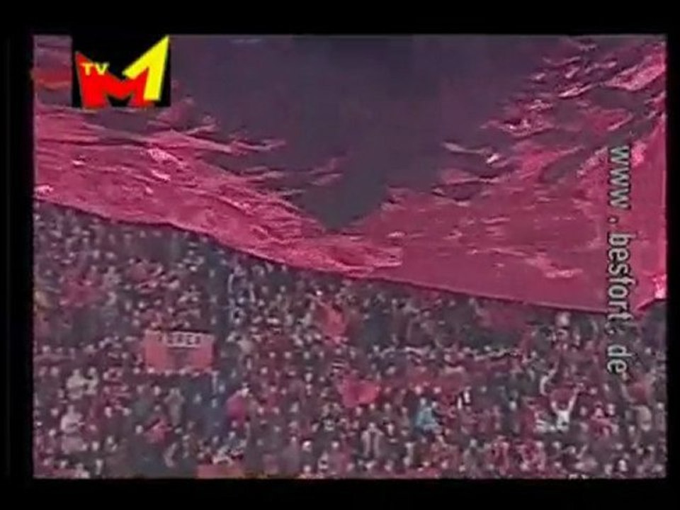 Flamuri me i gjate shqiptar - Stadium ne Tirane