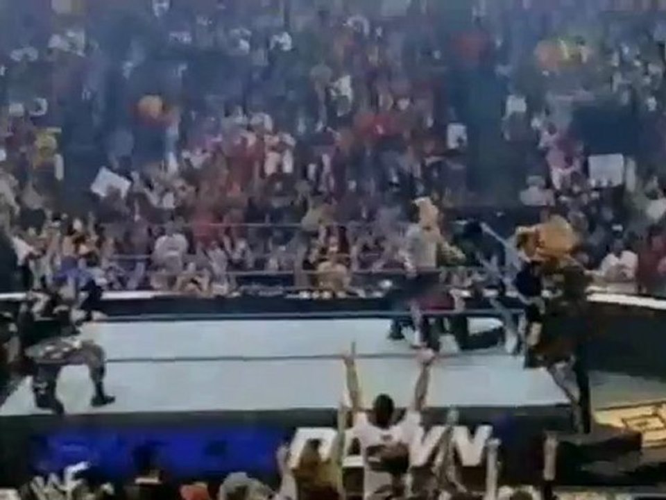 Jeff Hardy Stacy'e Ne Yapacağına karar Veremiyor