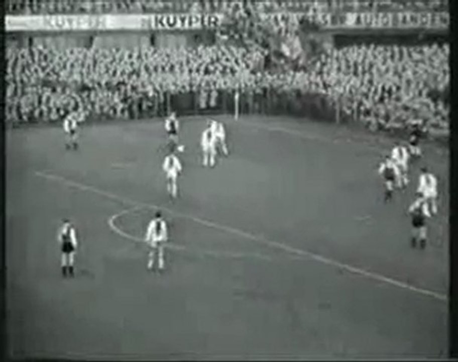 Feyenoord   Ajax 9 4