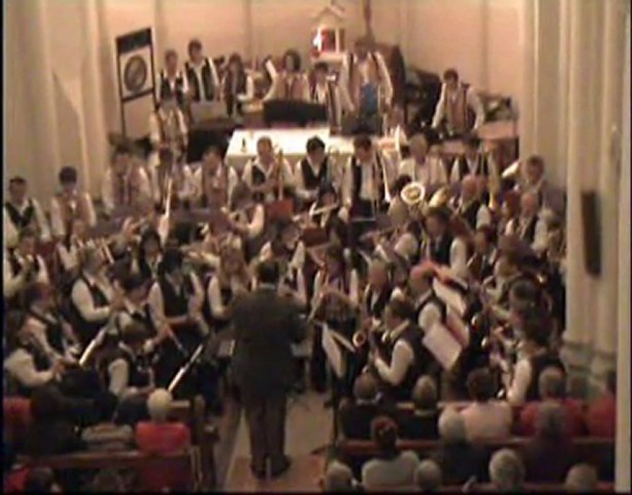 "El Dorado" par Harmonies Lamastre et Fontaine Mai 2010