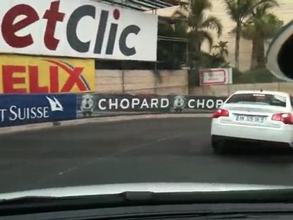 Tour sur le circuit de monaco