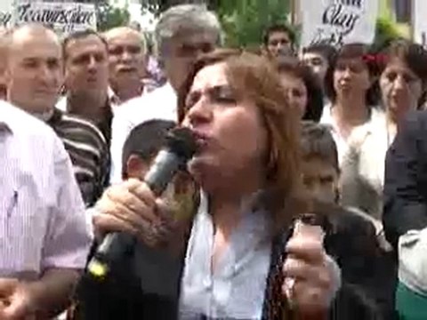 Siirt'te taciz olayları protesto edildi