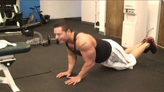 Training Triceps With Top Fitness Model Micah LaCerte