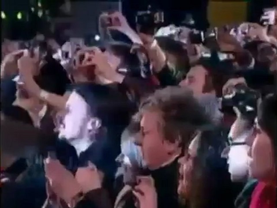 Michael Jackson Laughing at his Last Speech