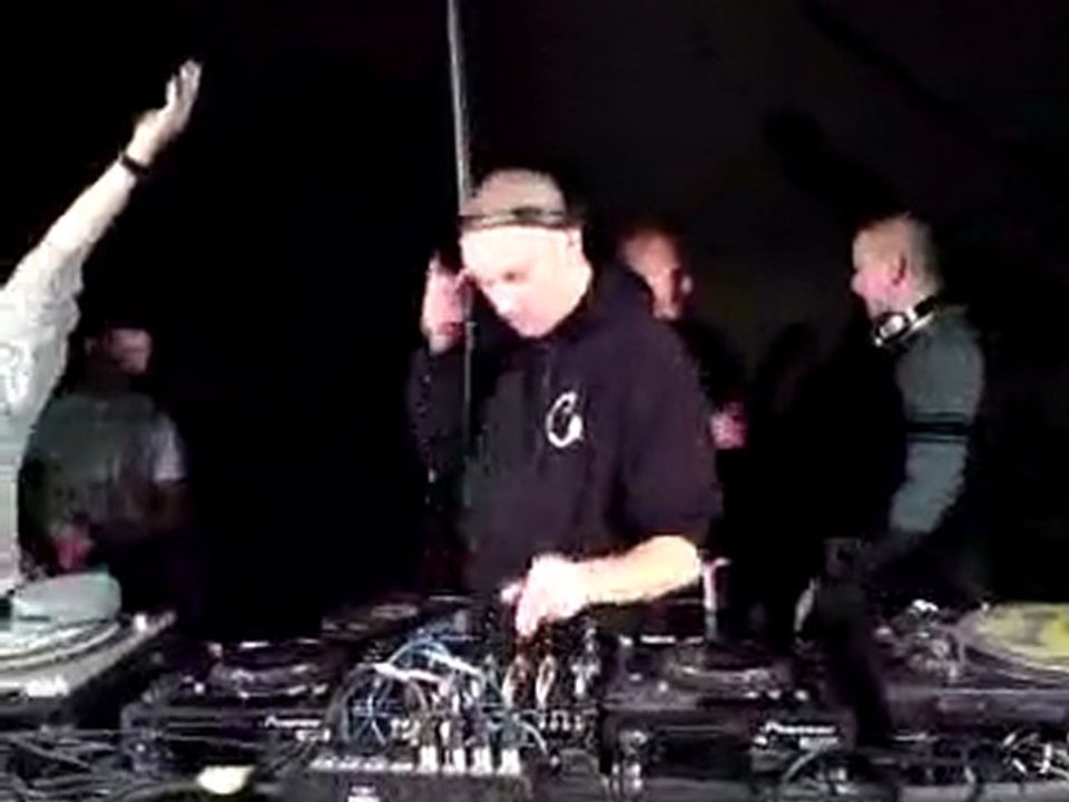 dj coreback @ nightmare outdoor 2010