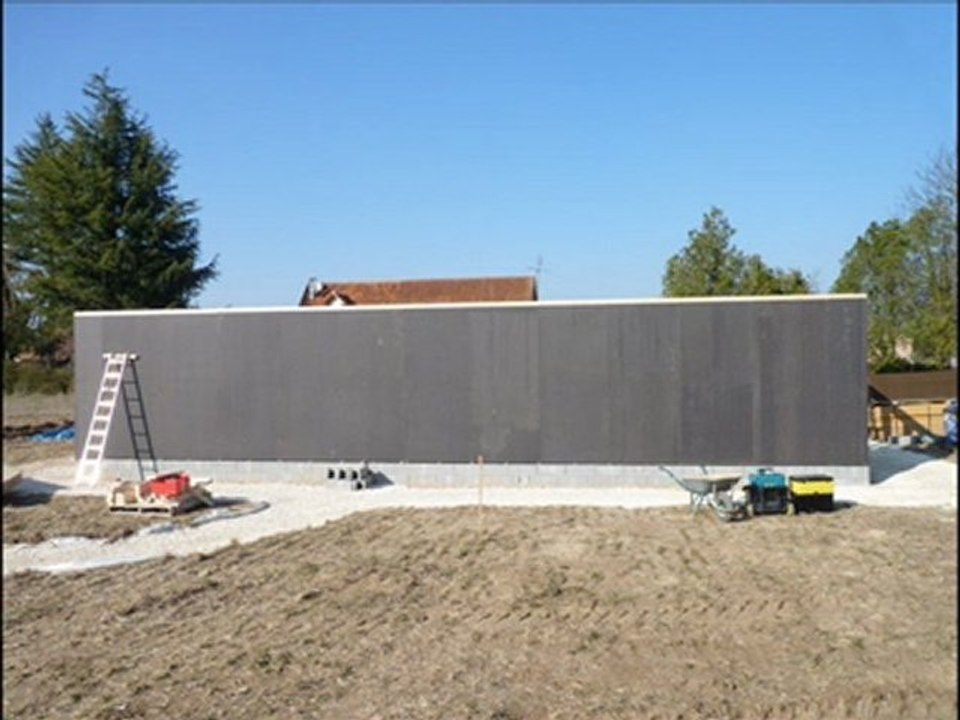 montage murs et fermes maison en bois
