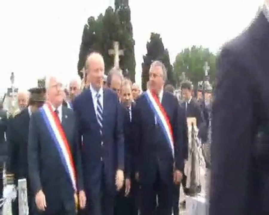 Cérémonie profanation cimetière tarascon