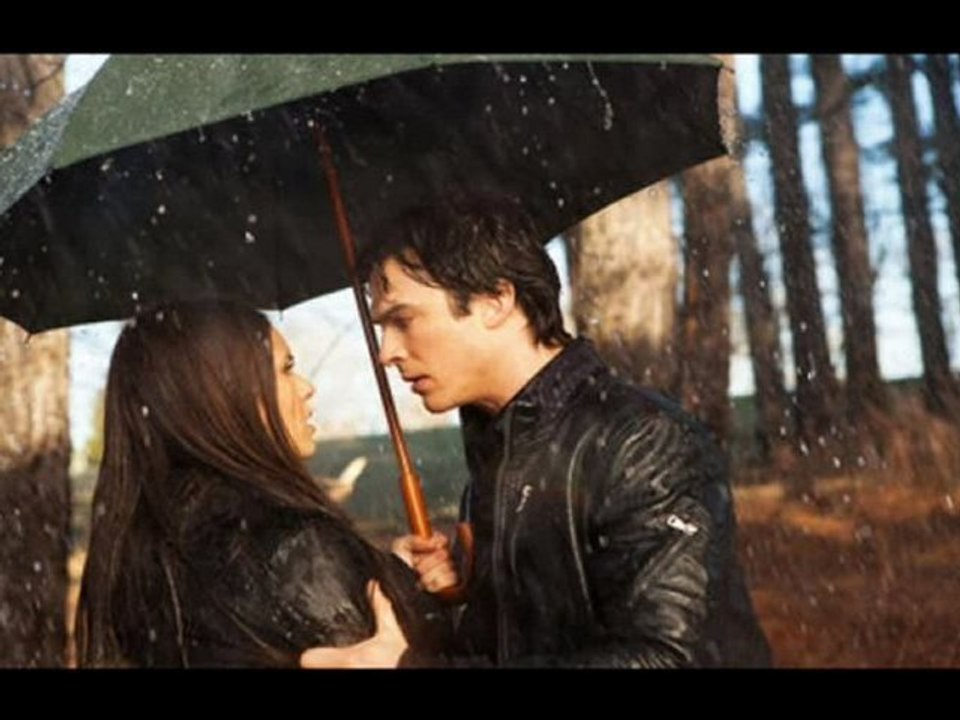 Watch The Vampire Diaries Let the Right One In online