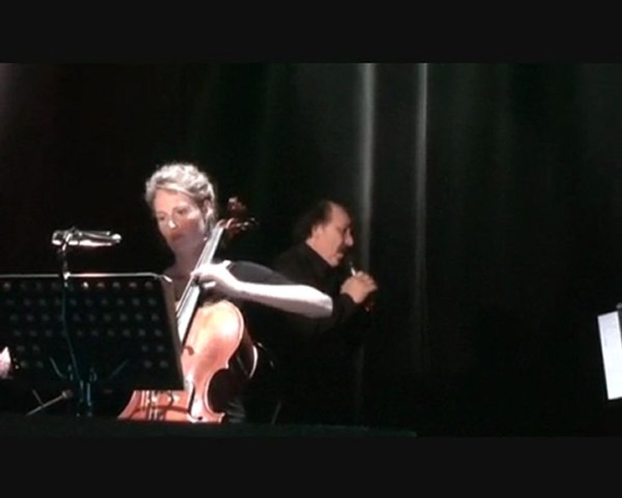 Gérard-André Chante Ferrat à Ris Orangis (1/3)