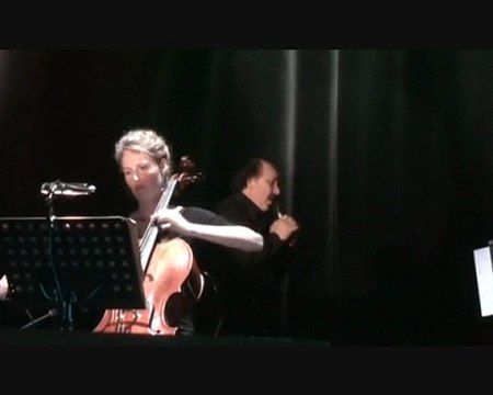 Gérard-André Chante Ferrat à Ris Orangis (1/3)