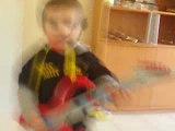 Alexis a la guitare 2