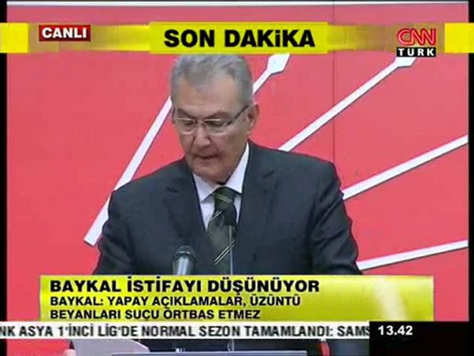 deniz baykal istifa etti