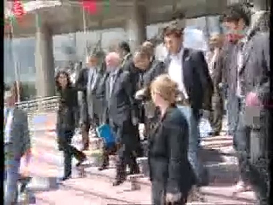 BAYKAL GENEL MERKEZDEN AYRILDI