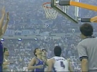 Ο ΝΙΚΟΣ ΓΚΑΛΗΣ ΣΤΟ ΣΚΑΙ ΤΡΕΙΛΕΡ