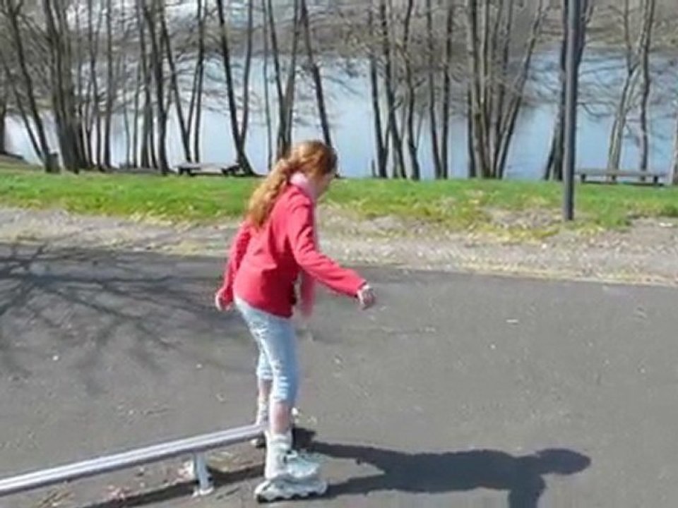 Adeline en roller  (St-Eloy-Puy de Dôme)