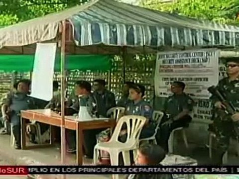 Filipinas: Cierran mesas de votación tras doce horas de tra