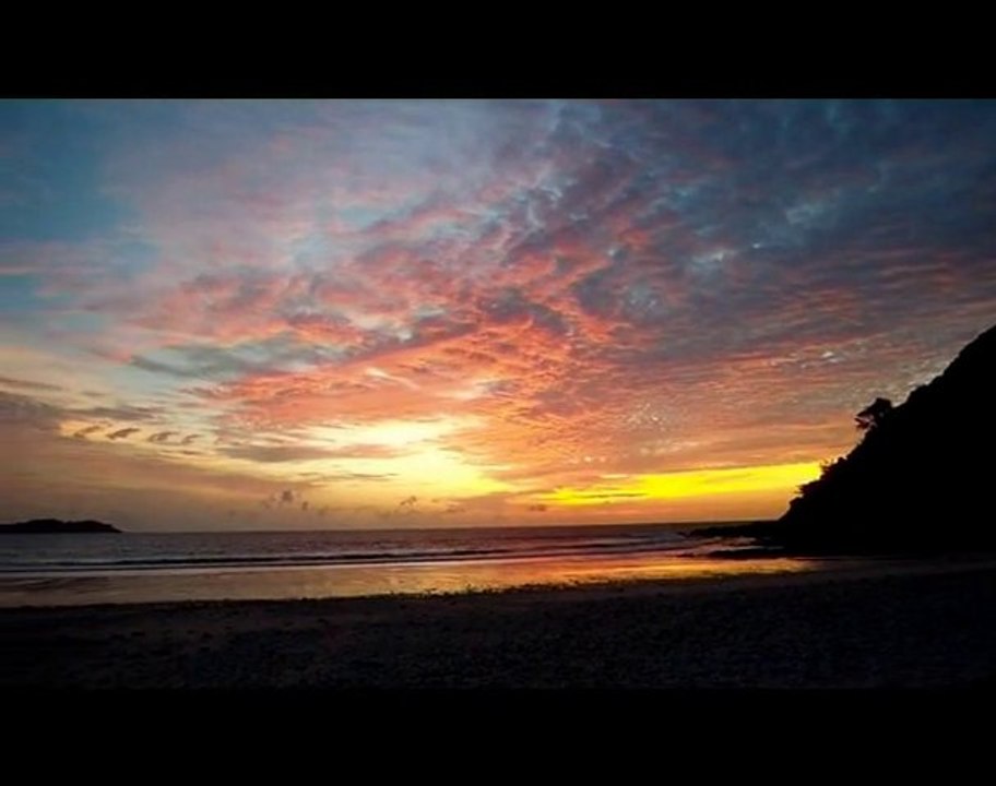 Arcade Fire - Wake up / Thailande & Cameroun