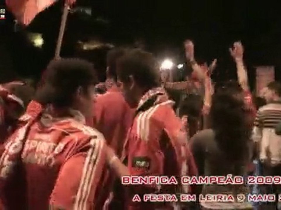 BENFICA CAMPEÃO FESTA EM LEIRIA 9 Maio 2010