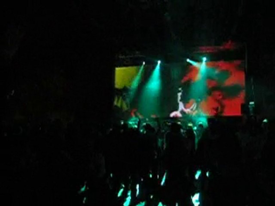 Maximes Dangles - Wonderland Lyon 24 Avril 2010