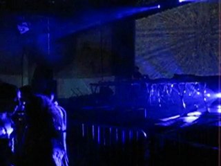 Electric Rescue - Wonderland Lyon 24 Avril 2010