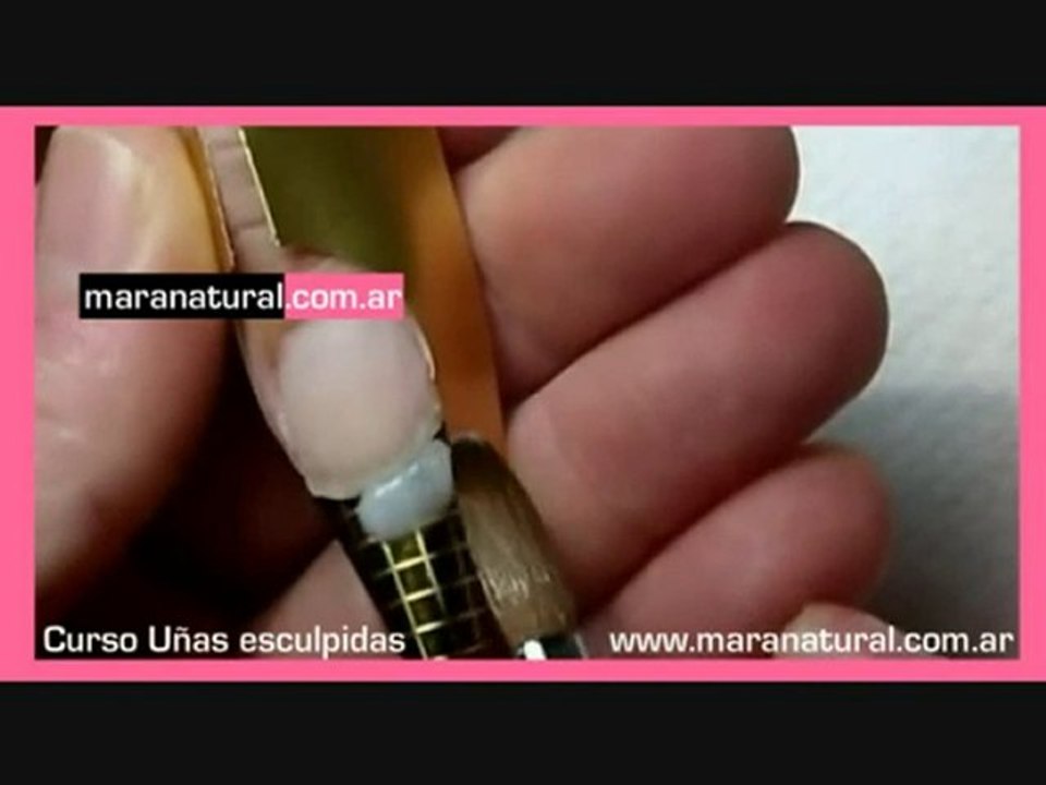 Curso Uñas esculpidas www.maranatural.com.ar
