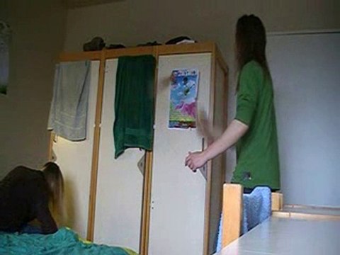 Opposite Smorbluck kenoby to plug bilbo caktus