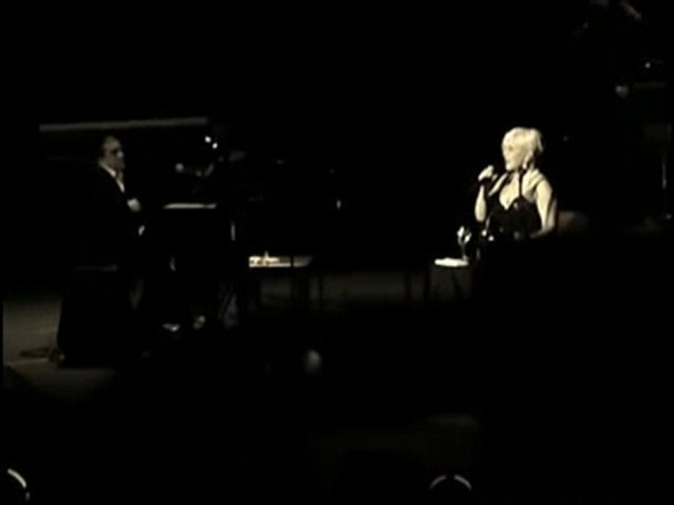 Sezen Aksu **Köln ~ Konser** [2/17] ~ El gibi