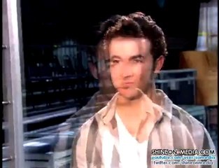Kevin Jonas detras de escena "Minute to Win It"