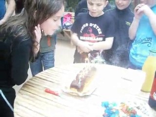 a la piscine le cateau