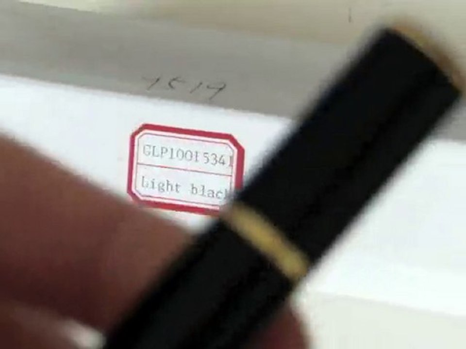Unboxing a Viper 95mW Green Laser Pointer