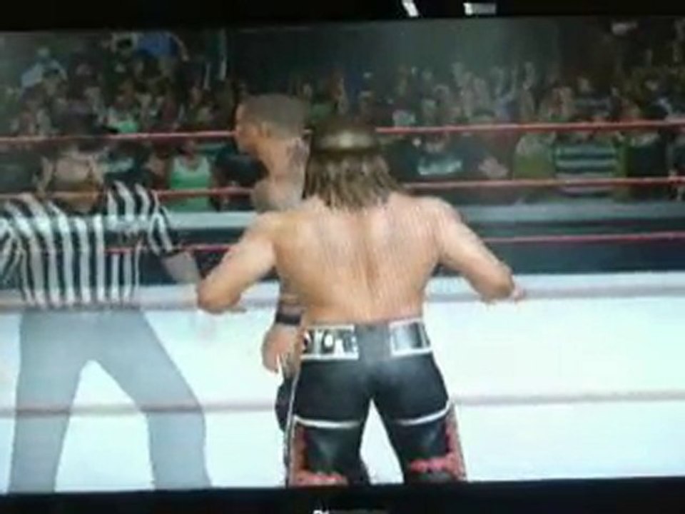 [MNR - 10/05/10] HBK VS Randy Orton