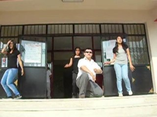 Özel Eğitim Öğrencisi Muhammet ve Dans Ekibi 3