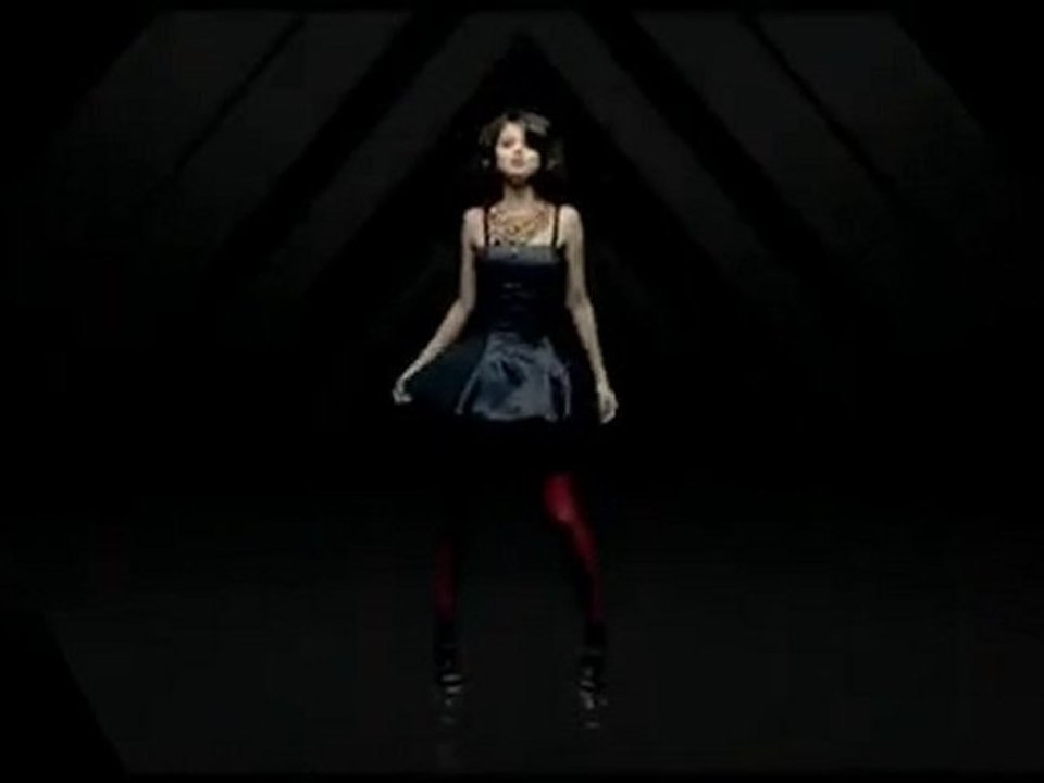 Selena Gomez   The Scene - Naturally