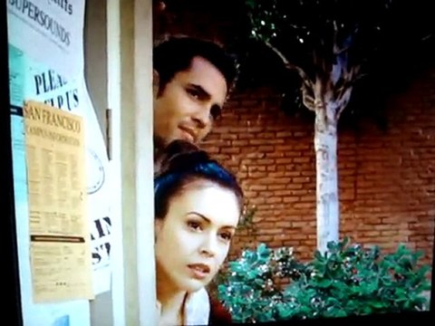 Charmed Saison 8 8x17 Phoebe et Coop SUITE 03