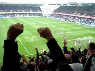 Andy Hughes scores for Leeds against Millwall