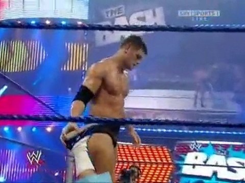 The Bash 2009 Tag Team Match For Unified Tag Team Champions