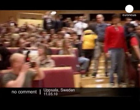 Swedish cartoonist Lars Vilks attacked by muslim protesters