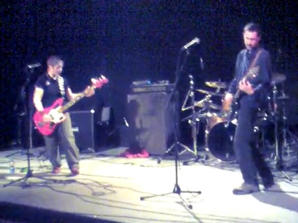 LA THEORIE DU BOXON live @ Confolens, 6 mai 2010.