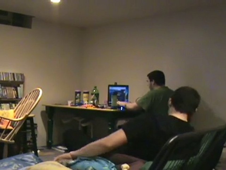 Son frère change son mot de passe et il devient fou