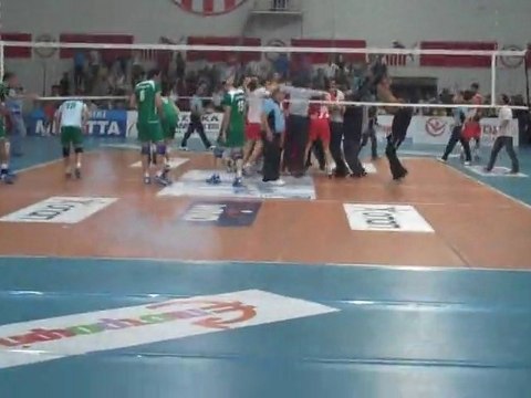 RedPlanet.gr Olympiakos - Μίλκοβιτς (2)