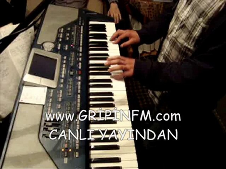 www.GRİPİNFM.com  PİYANİST MUHAMMET VE PİYANİST AŞKIN