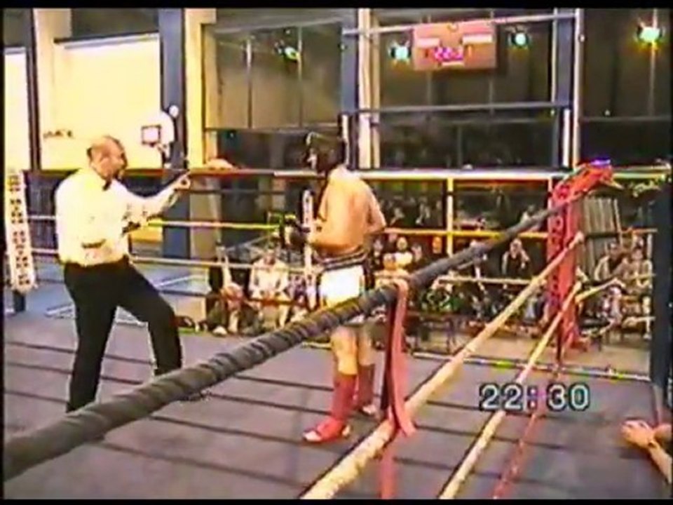 Yoann MEDINA vs Mathieu CONTU - Kick Boxing Classe C 75kg