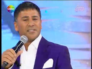 İZZET YILDIZHAN'DAN KIZIL MAVİ