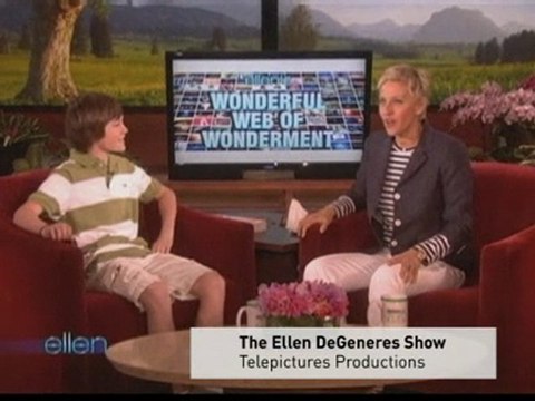 Lady Gaga hails teen internet sensation